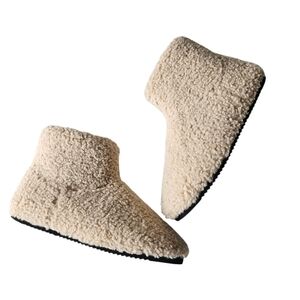 Roam Mini Boosh Bootie In Nude Fuzzy NWT